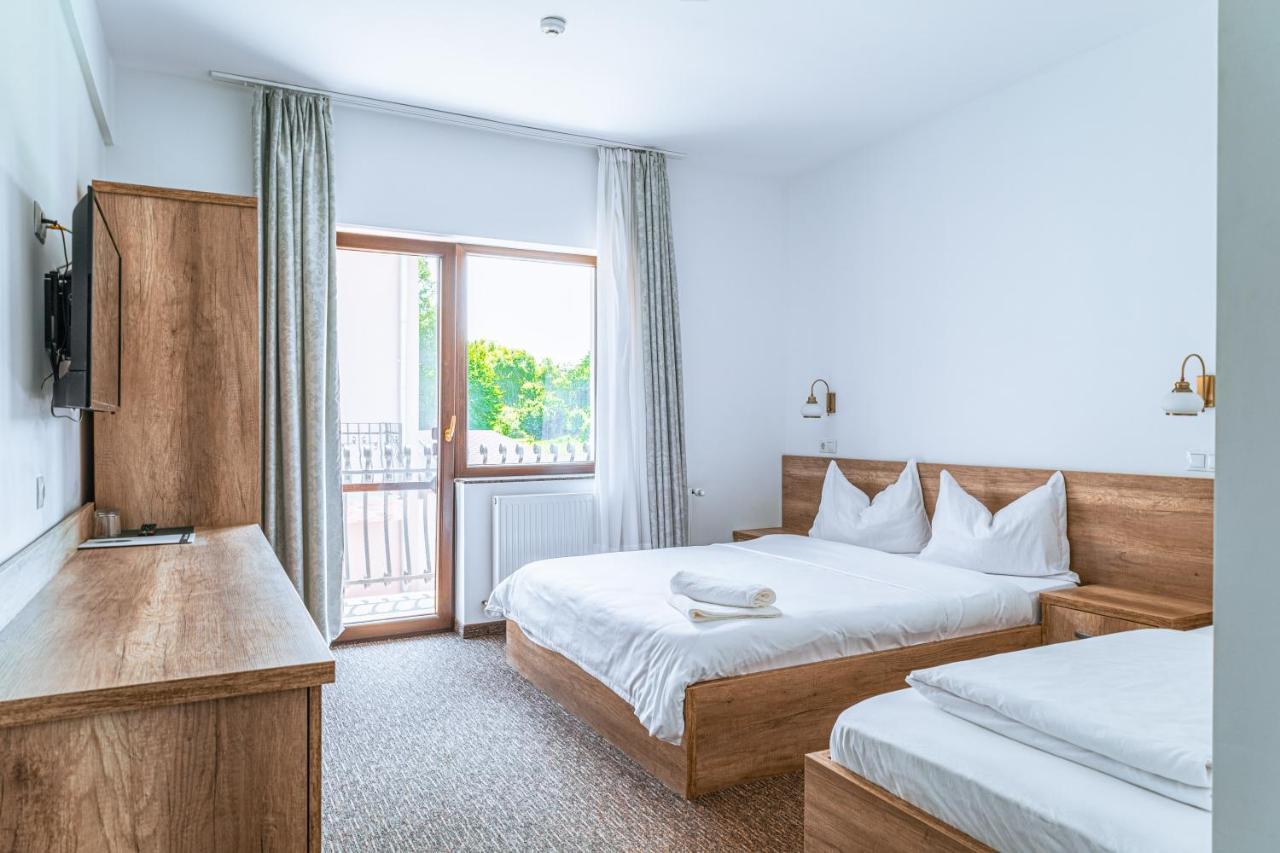 Vila Venus Sînmartin Екстериор снимка