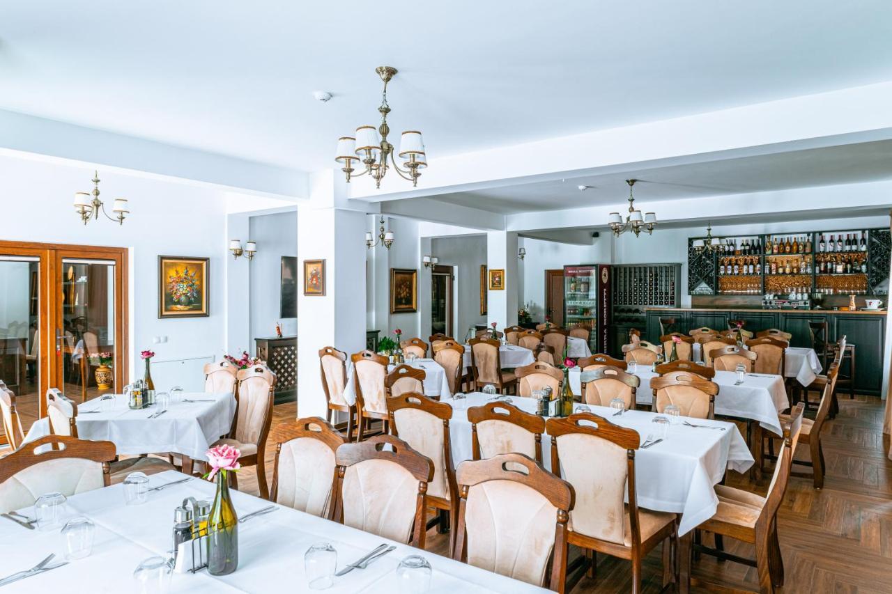 Vila Venus Sînmartin Екстериор снимка