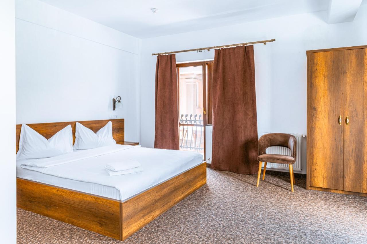 Vila Venus Sînmartin Екстериор снимка